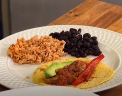 Quick Chicken Fajitas, Beans and Spanish Rice