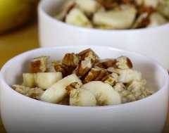 Overnight No-Cook Banana Oatmeal