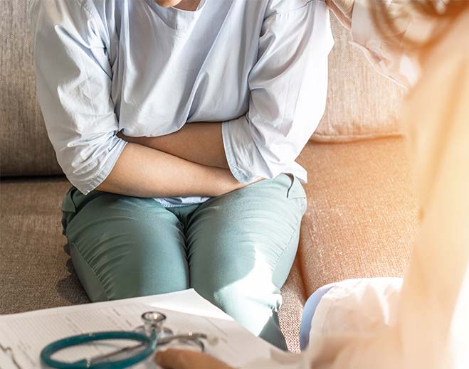 woman with gallstones