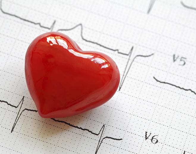 cardiología-atención-cardíaca-ecg